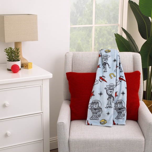 Toy Story 4 Baby Blanket - Picture 4 of 4